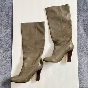Dolce Vita DV taupe round toe heeled boots size 9 Vegan